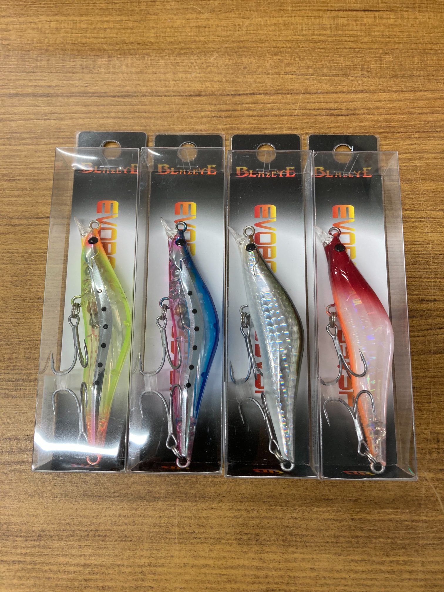 「エヴォルーツ99VSP」入荷！